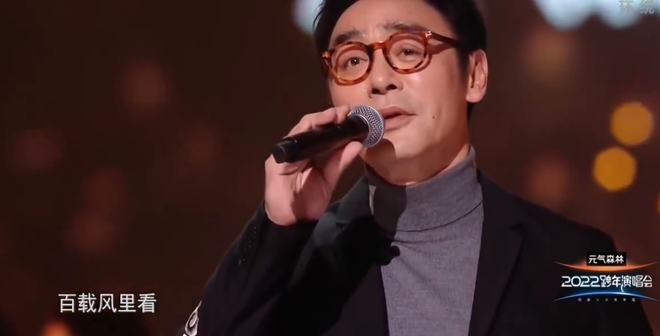 历史第一名速度滑冰金牌_速度滑冰历史首金_第一枚速度滑冰金奖