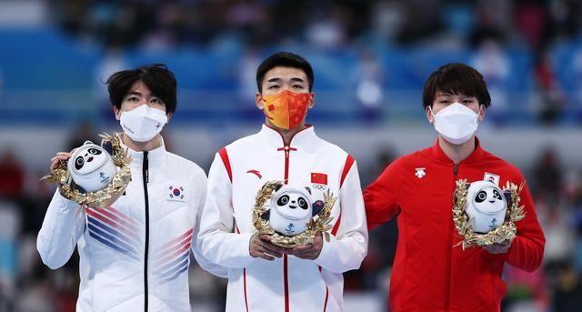 第一个速度滑冰金牌_第一枚速度滑冰金奖_速度滑冰历史首金